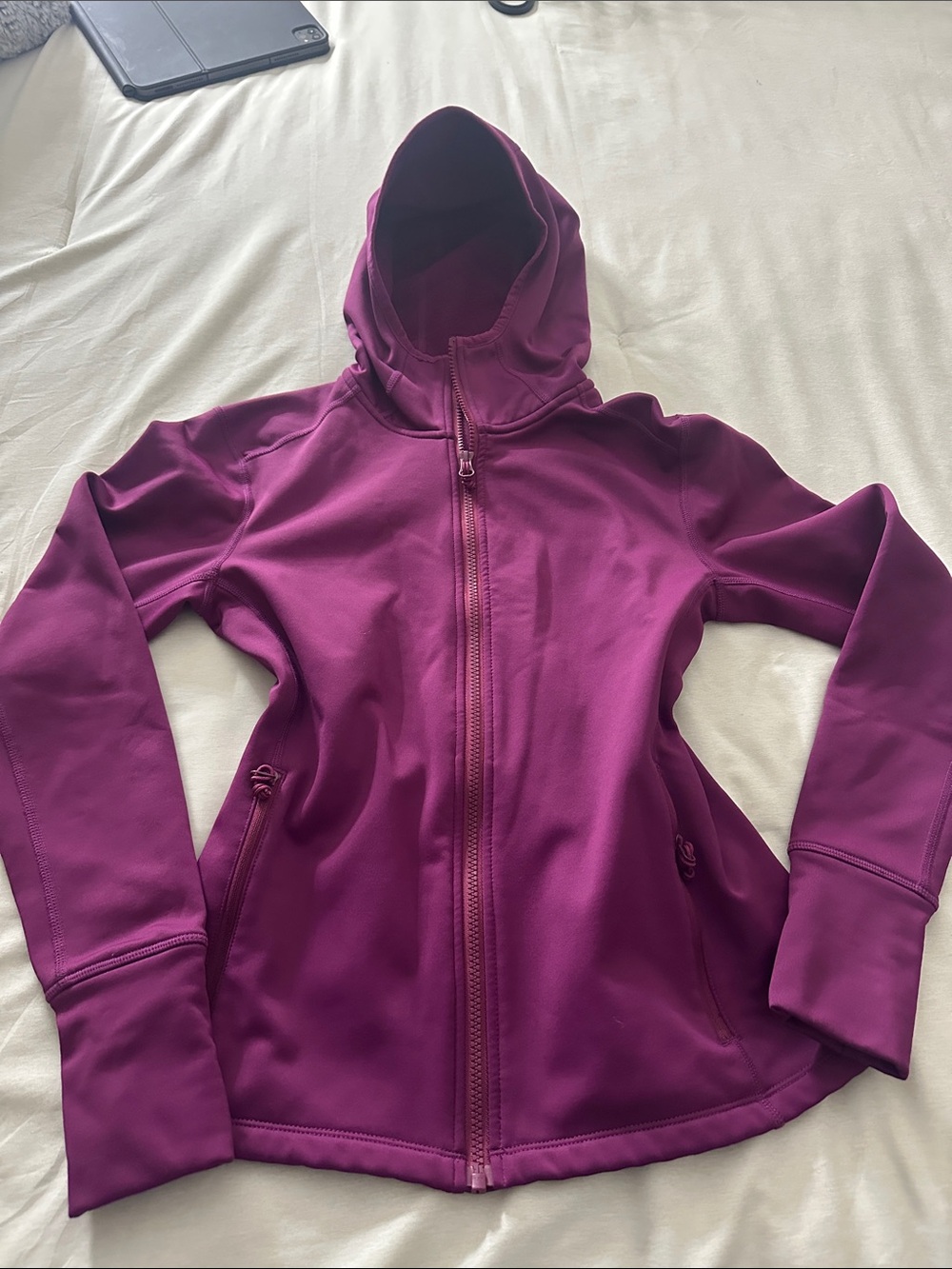 Stoic Purple Softshell Jacket Size Small